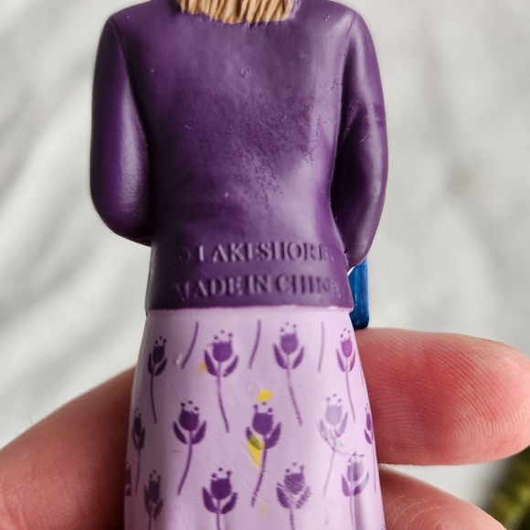 Lakeshore Block Play People Community 4 Workers Teacher  Soldier Doctor Nurse - Picture 7 of 10